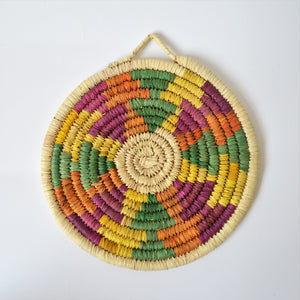 Traditional woven Nubian plates (P3011)
