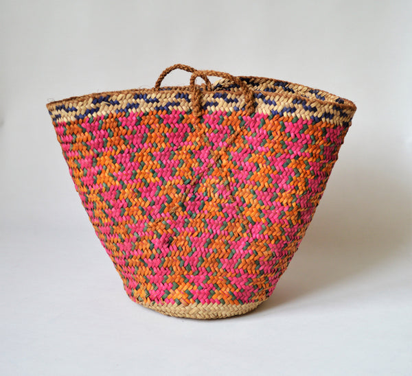 Vintage basket, Palm leaves, Pink