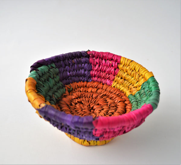 Small woven bowl, Palm leaf catchall