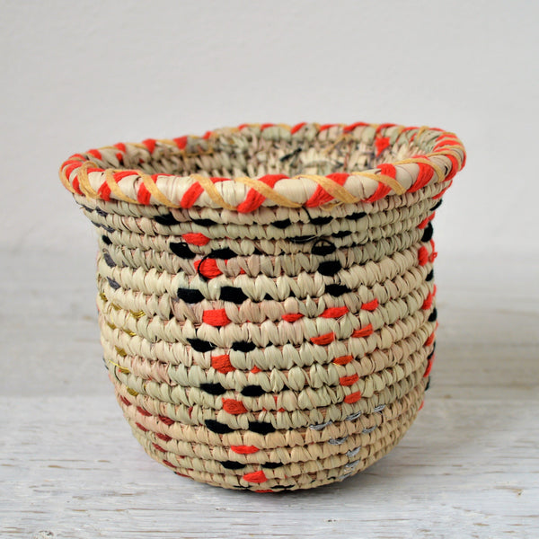 Woven candy bowl (natural palm leaves basket)