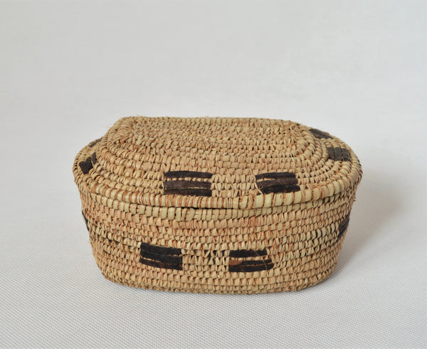Shalateen treasury box palm straw and leather