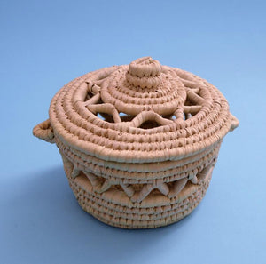 Round woven decor basket, Decorative bowl with lid Arabic design